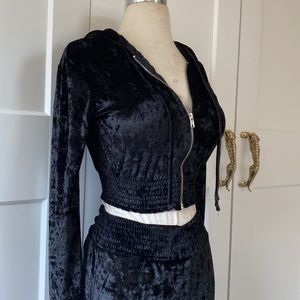 Black tracksuit | sweatsuit